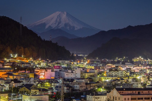 富士山の眺めの日本一美しい街大月！写真いただきました。（10/22雁原紅葉状況も載せてます)